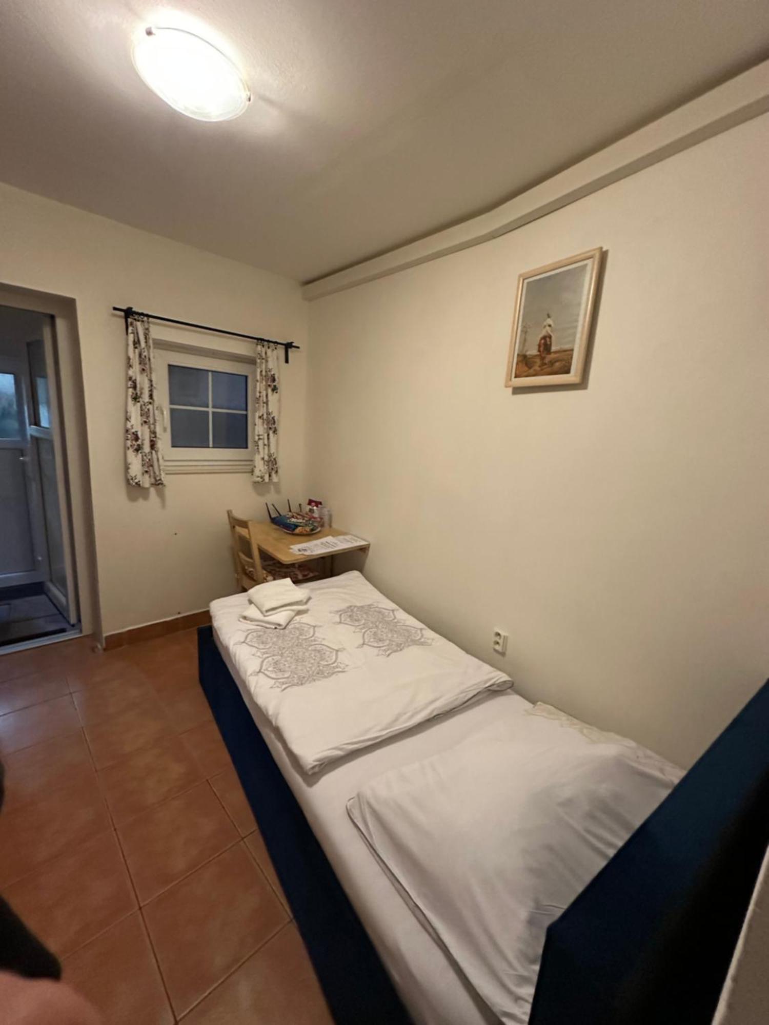 P4D Room Ceske Budejovice Extérieur photo